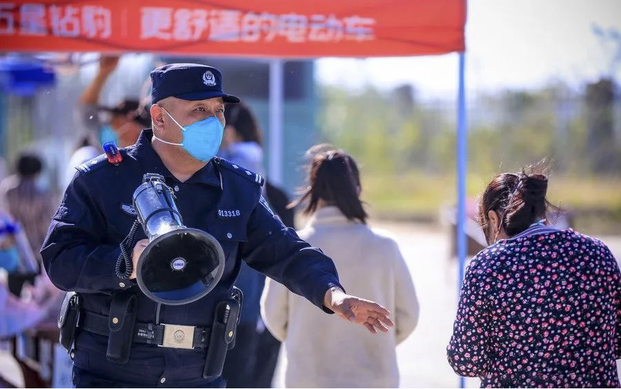意甲赛程吃紧；金州勇士集结日止住颓势；赛场秩序良好；医务组通报恢复-爱游戏