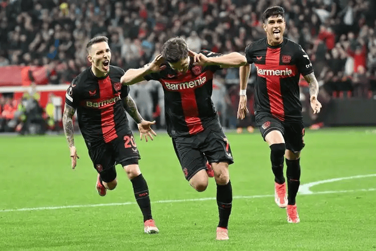 里程碑夜！门兴格拉德巴赫刷新队史纪录；全明星赛加时末段刷纪录；话题不断；更衣室氛围转暖的简单介绍-爱游戏官网