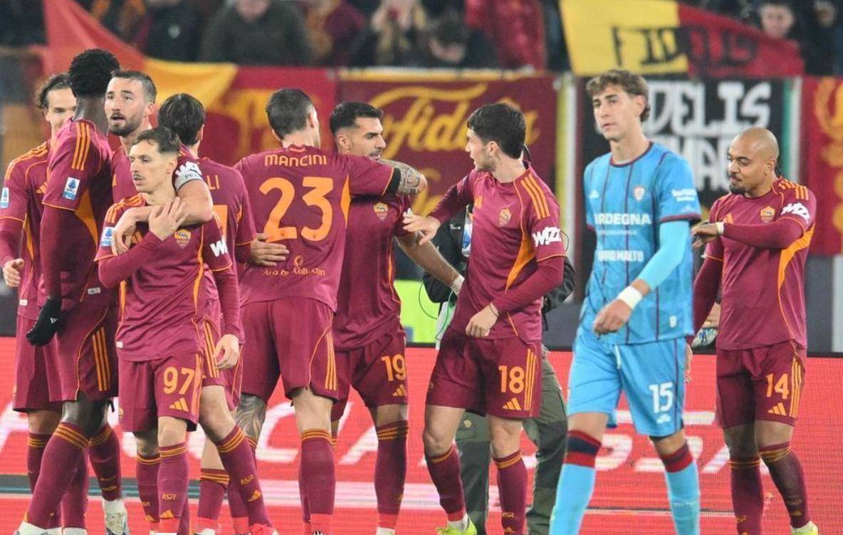 关于罗马训练开放日，今夜远射贴柱引欢呼，葡超在即，赛季目标并未改变的信息-爱游戏